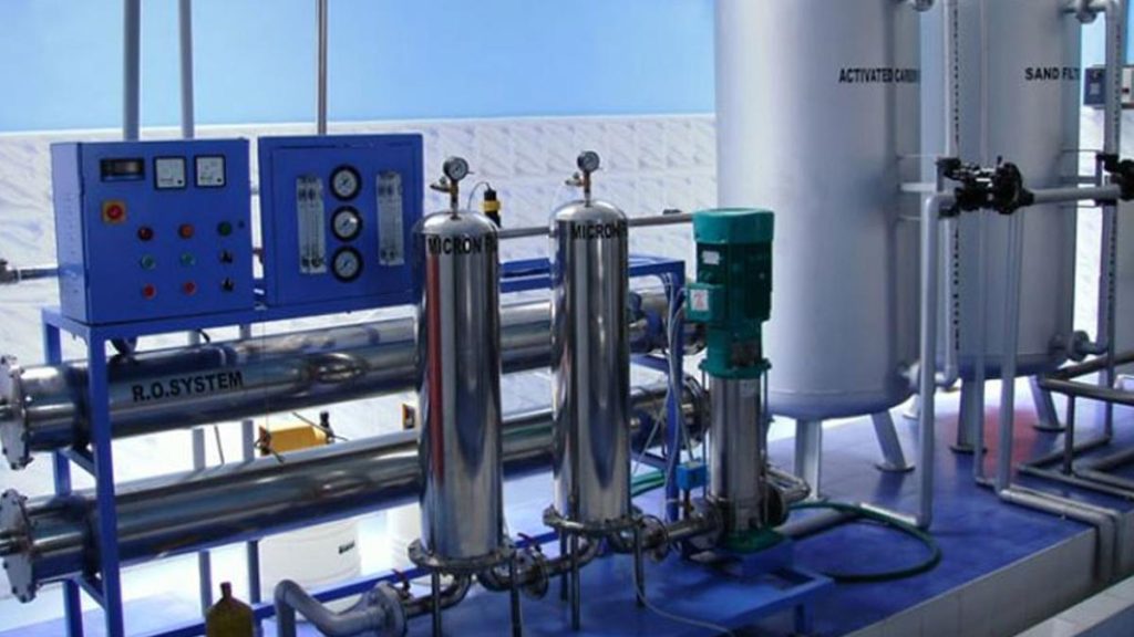 تجهیزات دستگاه آب شیرین کن صنعتی
